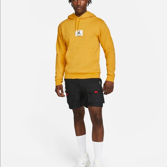 Nike Men’s Yellow Air Jordan Essentials Statement Fleece Hoodie 2XL - Picture 2 of 13